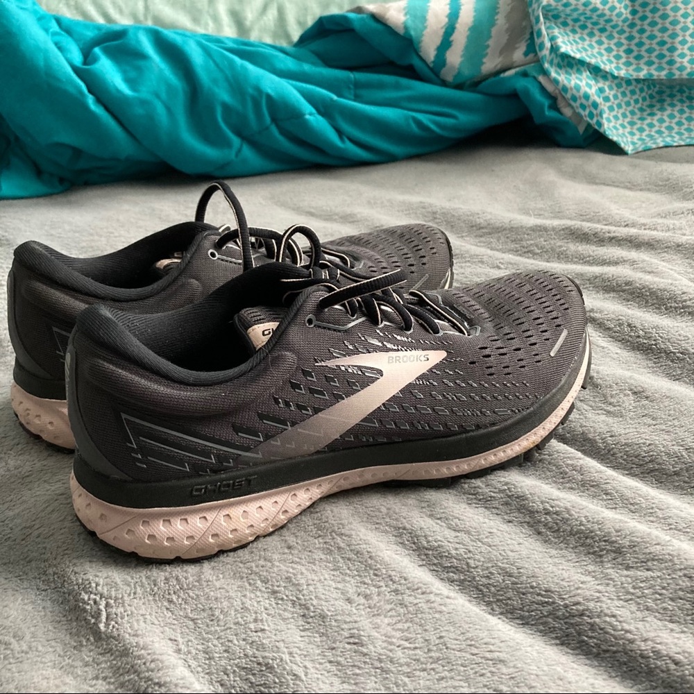 Brooks Ghost 13 size 8.5